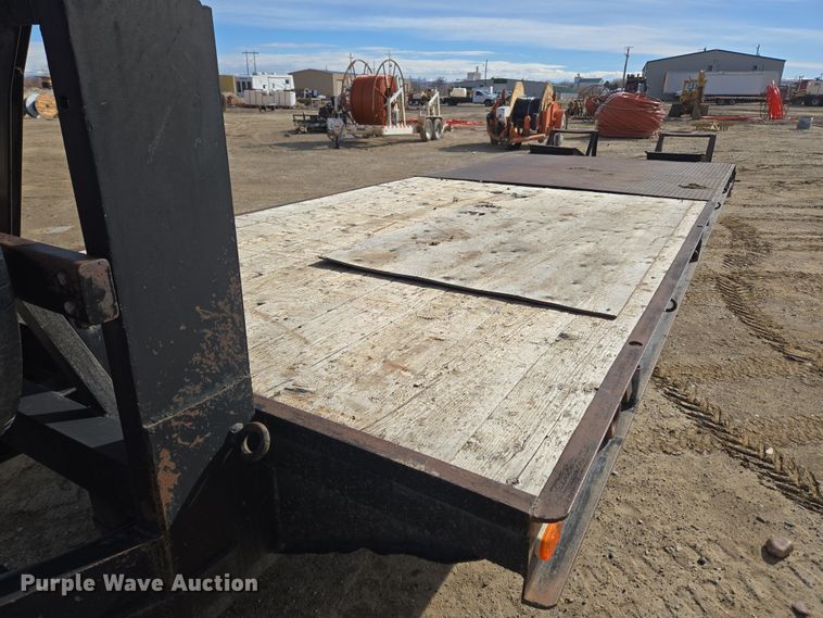 image for item DT7071 1977 Belshe equipment trailer