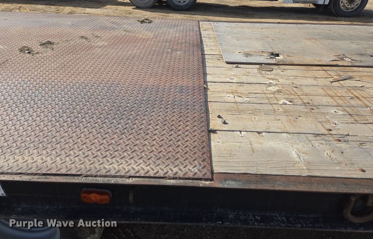 image for item DT7071 1977 Belshe equipment trailer