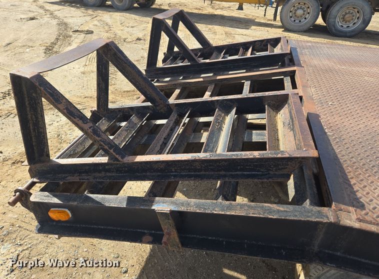 image for item DT7071 1977 Belshe equipment trailer