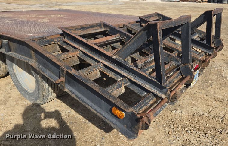 image for item DT7071 1977 Belshe equipment trailer