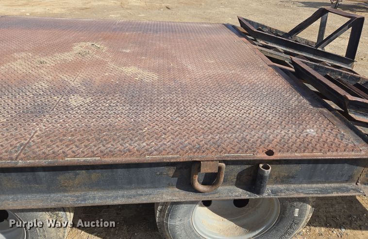 image for item DT7071 1977 Belshe equipment trailer