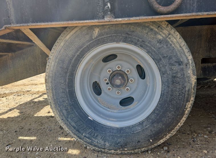 image for item DT7071 1977 Belshe equipment trailer