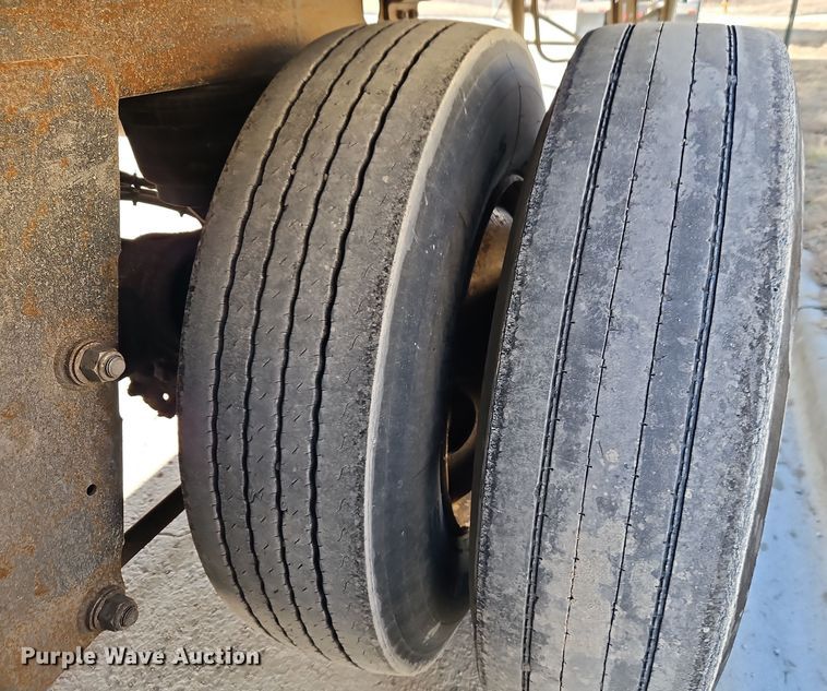 image for item DT7621 2006 Hyundai V12530152-AJS dry van trailer