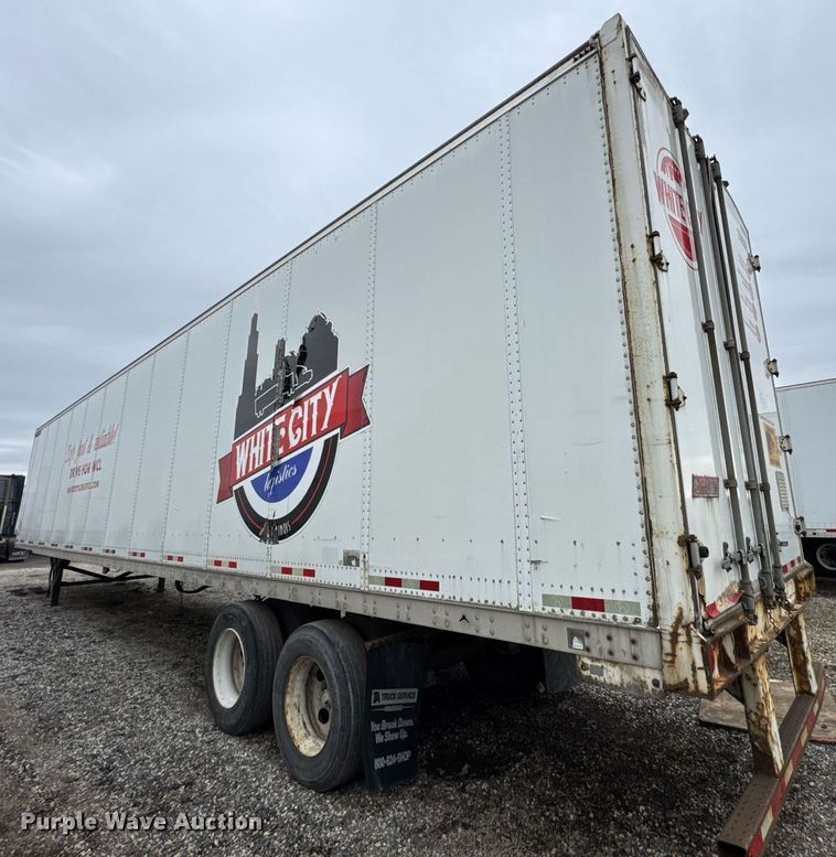 image for item DU3434 2013 Great Dane CPL-3314-01053 dry van trailer