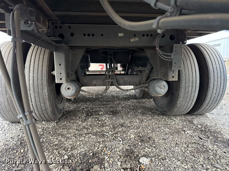 image for item DU3434 2013 Great Dane CPL-3314-01053 dry van trailer