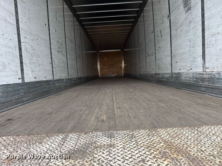 image for item DU3434 2013 Great Dane CPL-3314-01053 dry van trailer