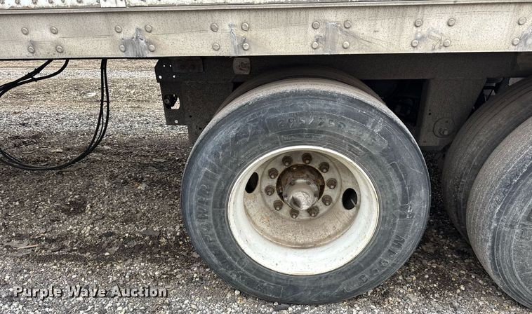 image for item DU3434 2013 Great Dane CPL-3314-01053 dry van trailer