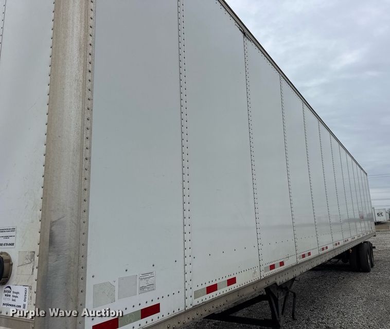 image for item DU3437 2017 Great Dane CCC-3314-01053 dry van trailer