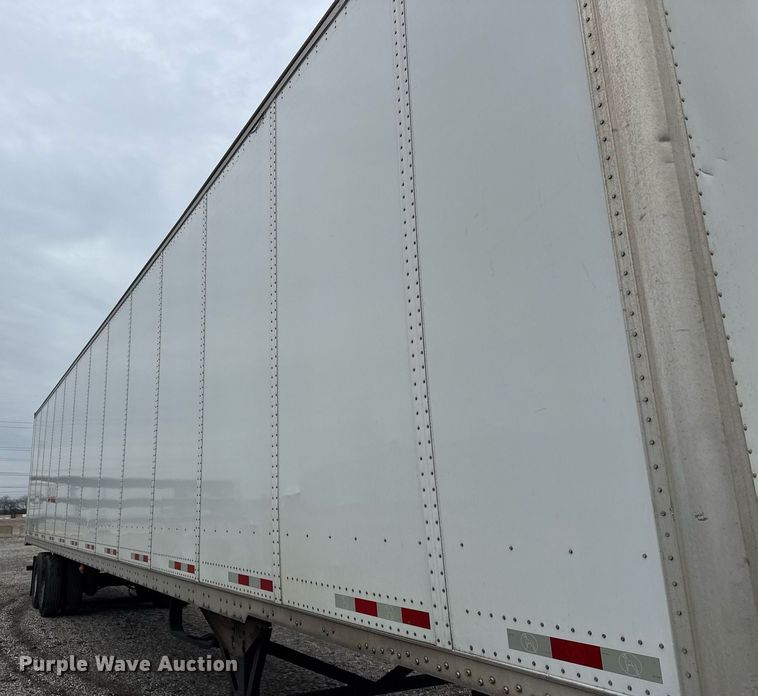 image for item DU3437 2017 Great Dane CCC-3314-01053 dry van trailer