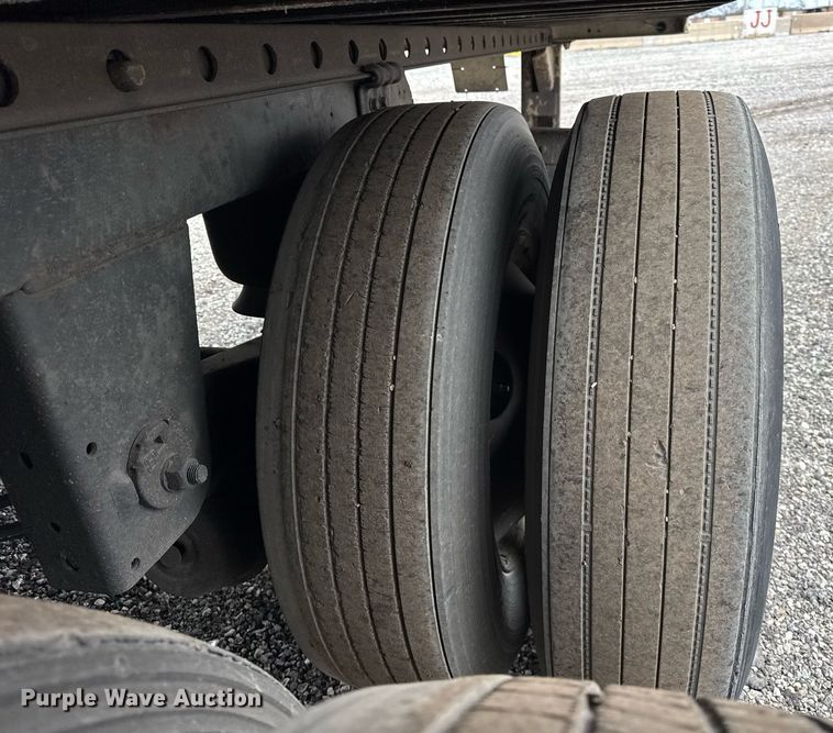 image for item DU3437 2017 Great Dane CCC-3314-01053 dry van trailer