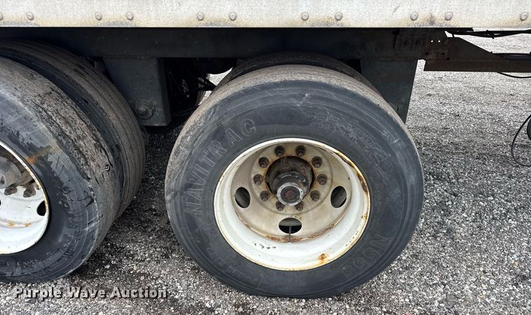 image for item DU3438 2015 Great Dane CCC-3314-09053 dry van trailer