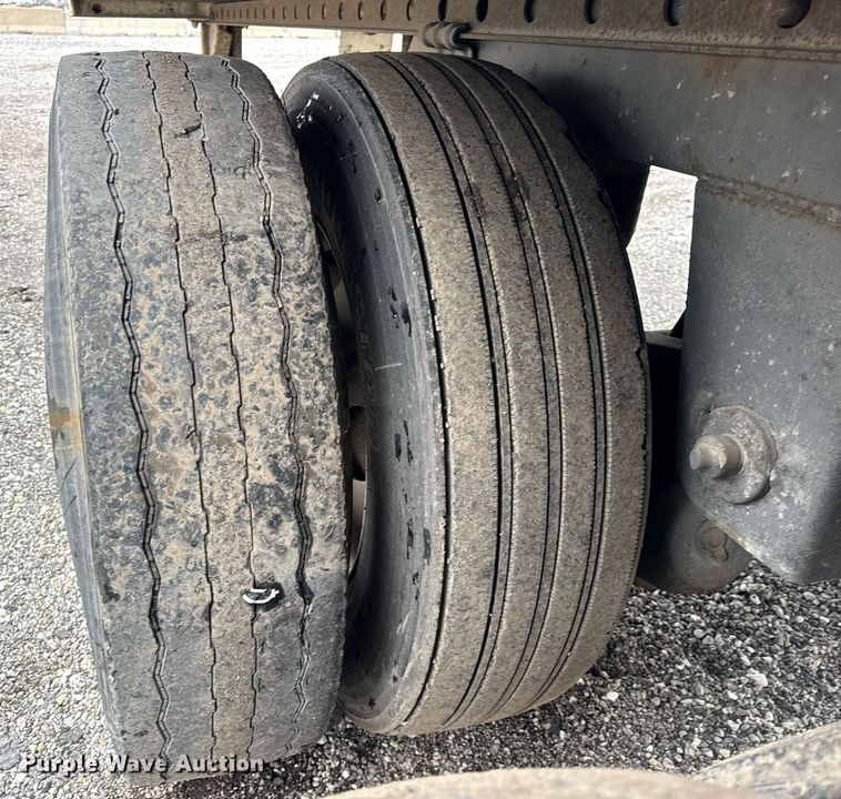 image for item DU3438 2015 Great Dane CCC-3314-09053 dry van trailer