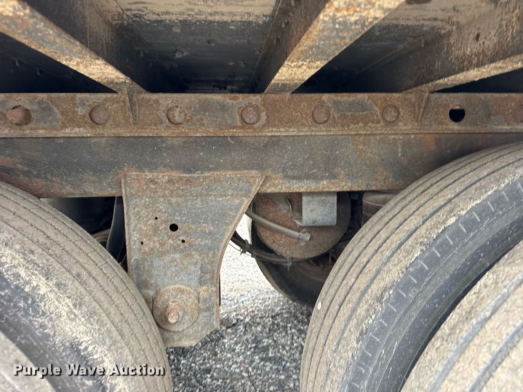 image for item DU3441 2016 Utility VS2DX dry van trailer