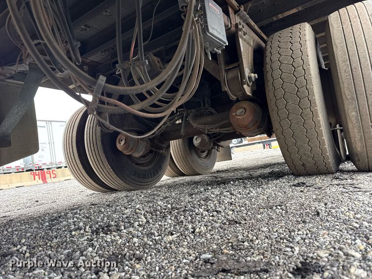 image for item DU3441 2016 Utility VS2DX dry van trailer