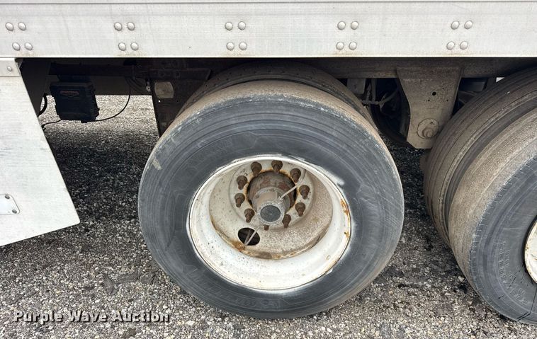 image for item DU3441 2016 Utility VS2DX dry van trailer