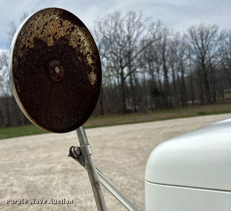 image for item DV1900 2007 International 9400i semi truck