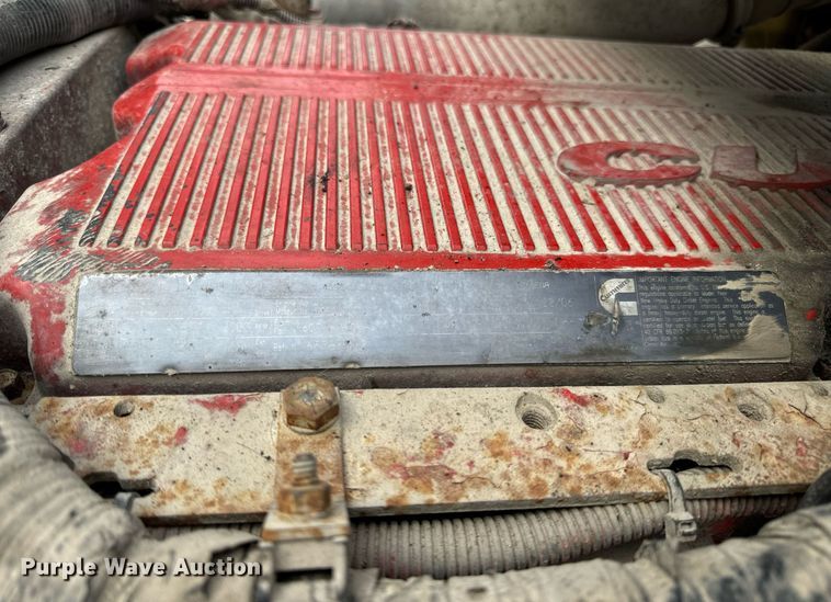 image for item DV1900 2007 International 9400i semi truck