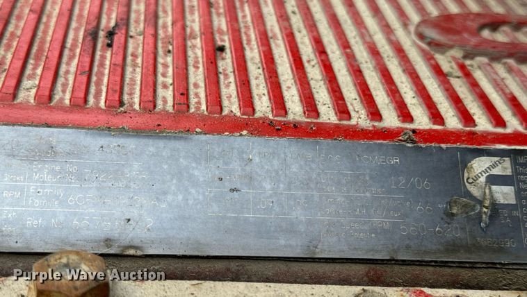 image for item DV1900 2007 International 9400i semi truck