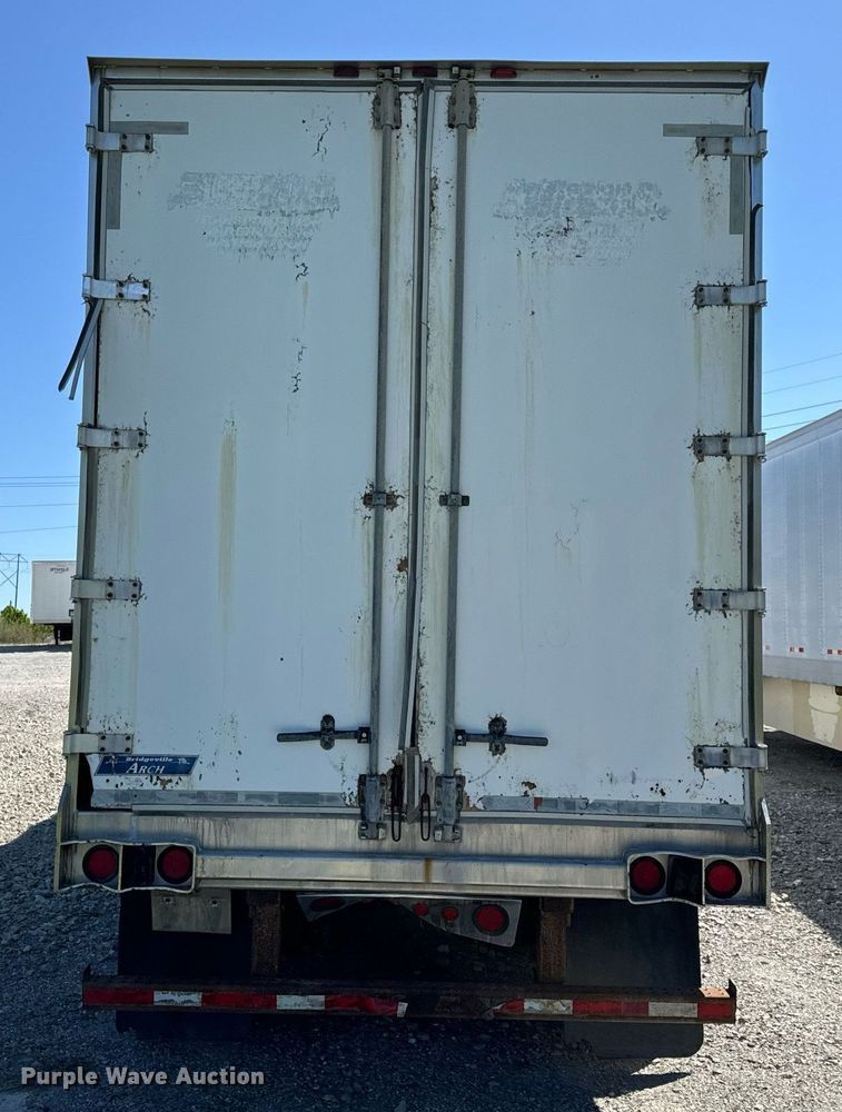 image for item DV1909 2005 Bridgeville BTDFLS05 dry van trailer