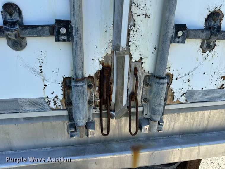 image for item DV1909 2005 Bridgeville BTDFLS05 dry van trailer