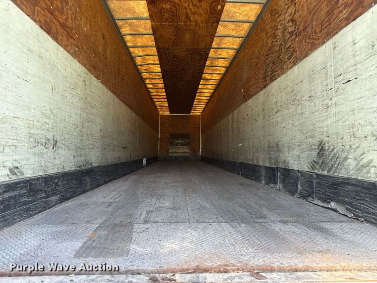 image for item DV1909 2005 Bridgeville BTDFLS05 dry van trailer