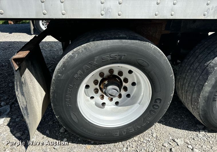 image for item DV1910 2005 Great Dane 7411TP-SA dry van trailer