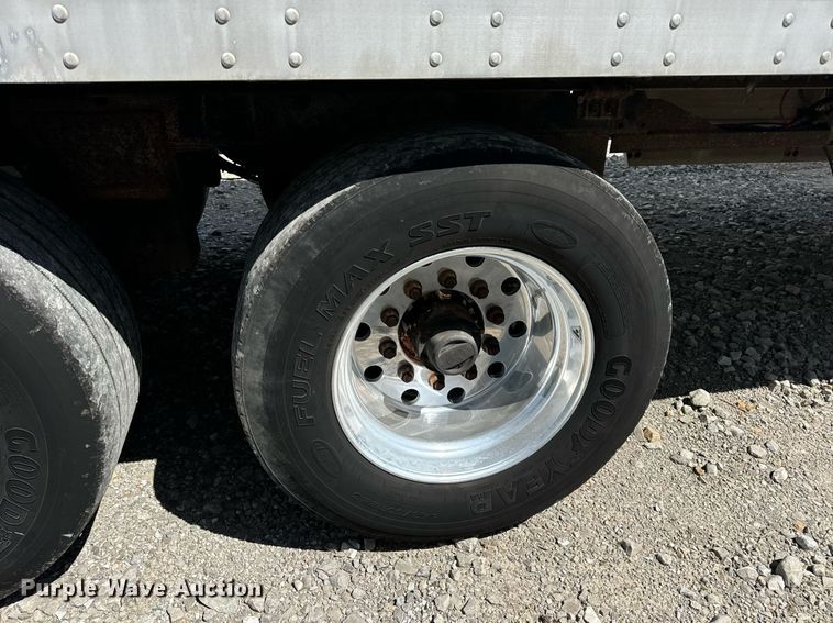 image for item DV1910 2005 Great Dane 7411TP-SA dry van trailer