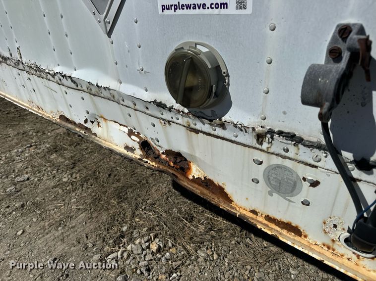 image for item DV1916 2004 Lufkin TFV-CLST dry van trailer