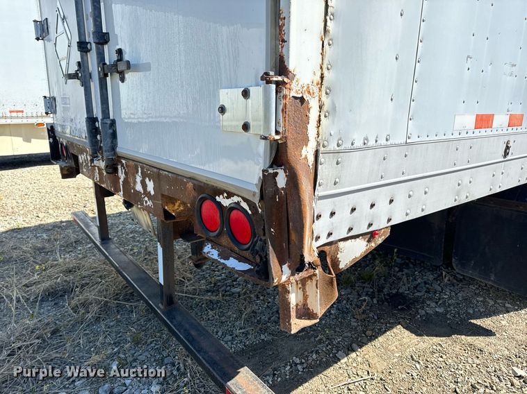 image for item DV1916 2004 Lufkin TFV-CLST dry van trailer