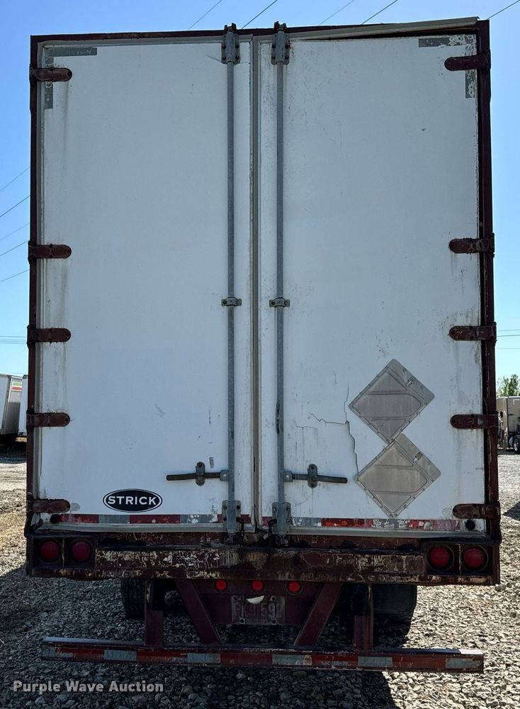 image for item DV1917 1995 Strick dry van trailer