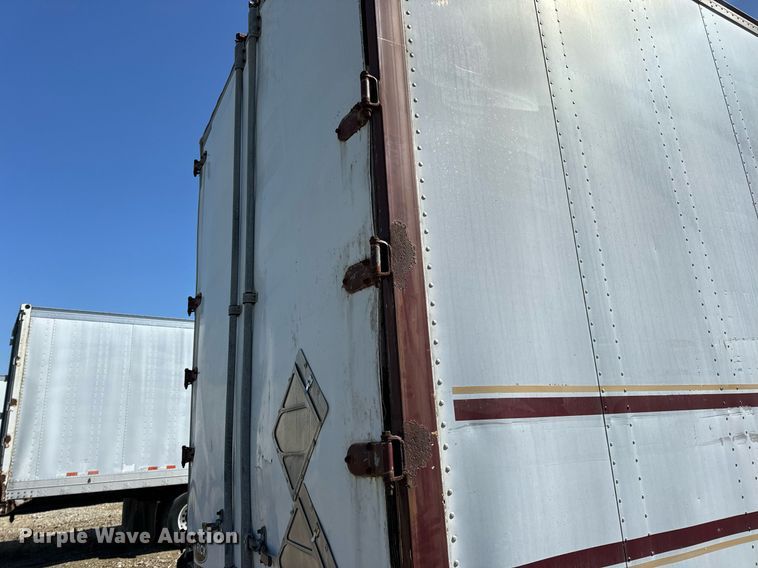image for item DV1917 1995 Strick dry van trailer
