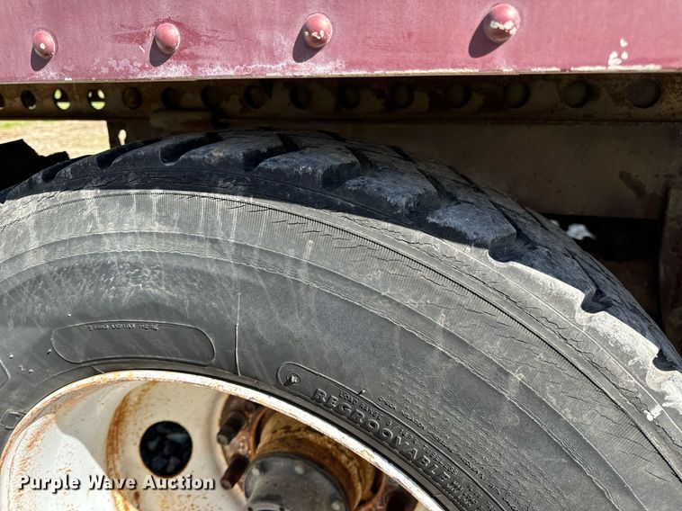 image for item DV1917 1995 Strick dry van trailer