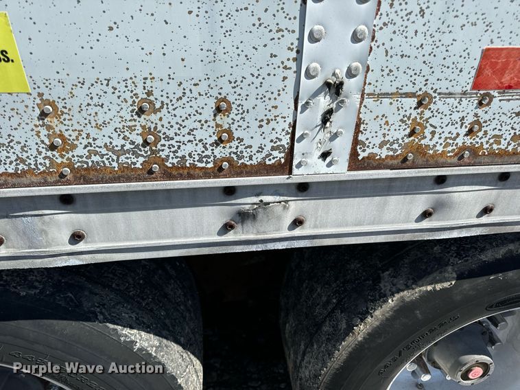 image for item DV1918 2005 Wabash DVCVHPC dry van trailer