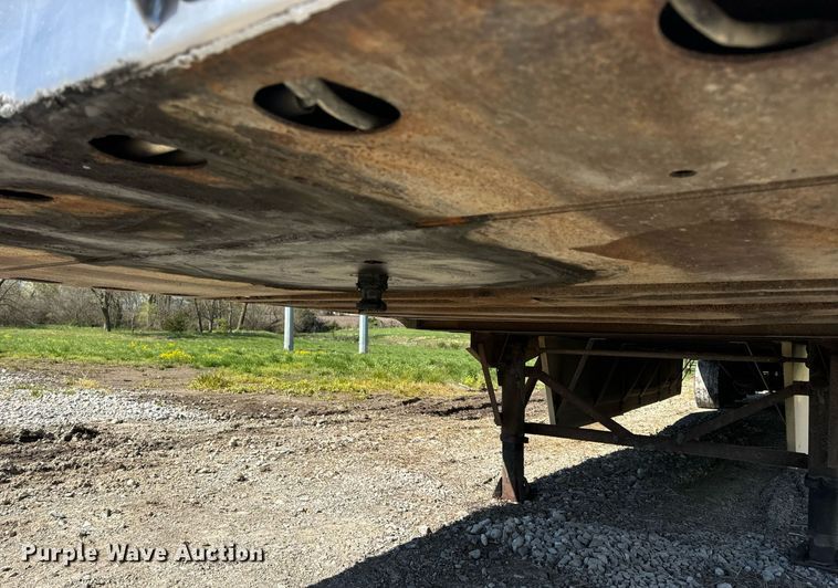 image for item DV1918 2005 Wabash DVCVHPC dry van trailer