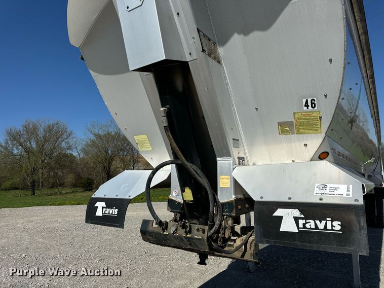 image for item DV1919 2005 Everlite end dump trailer