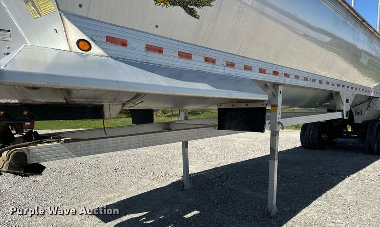 image for item DV1919 2005 Everlite end dump trailer