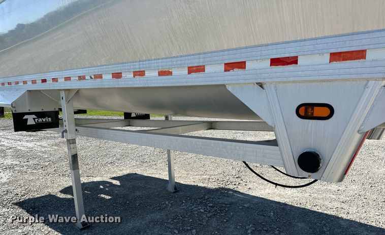 image for item DV1919 2005 Everlite end dump trailer