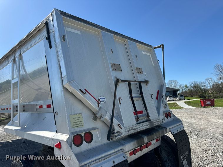 image for item DV1919 2005 Everlite end dump trailer