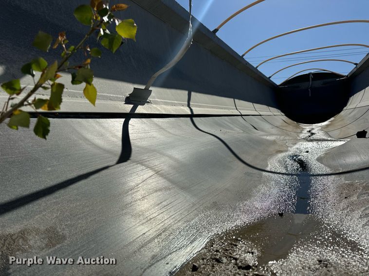 image for item DV1919 2005 Everlite end dump trailer