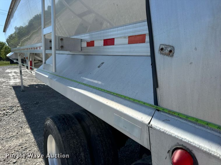 image for item DV1919 2005 Everlite end dump trailer