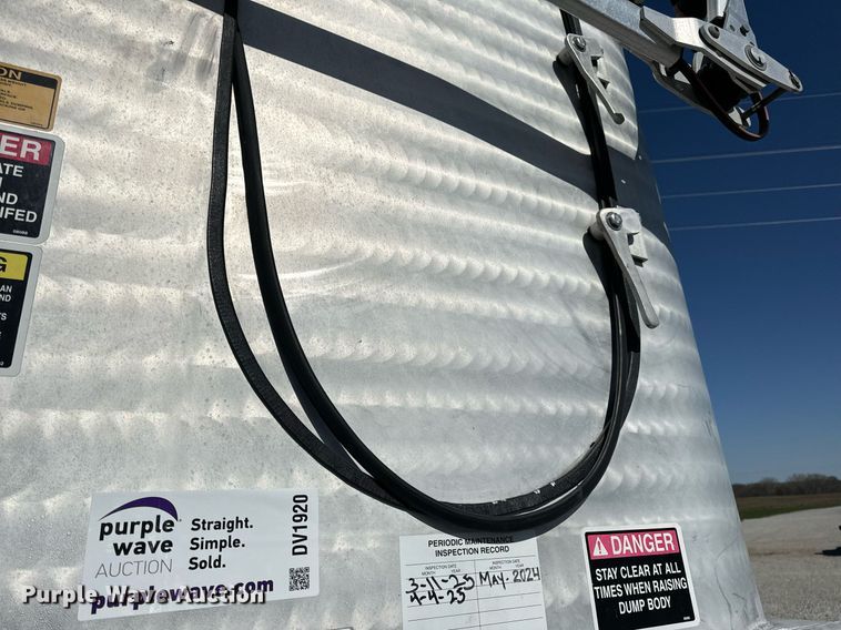 image for item DV1920 2020 Kruz RFFA-39-DW end dump trailer