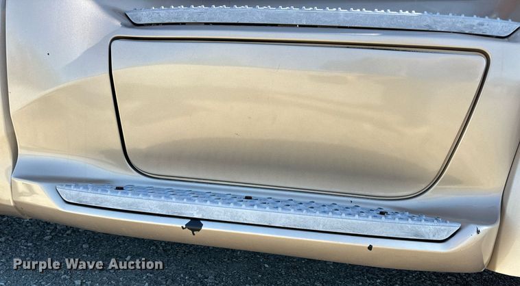 image for item DV1921 2018 Peterbilt 579 semi truck