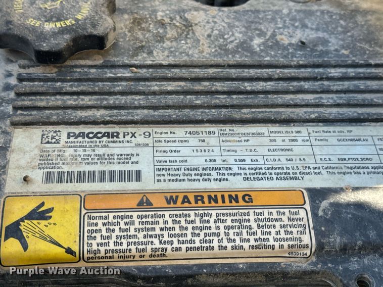 image for item DV1922 2017 Peterbilt 337 refuse truck