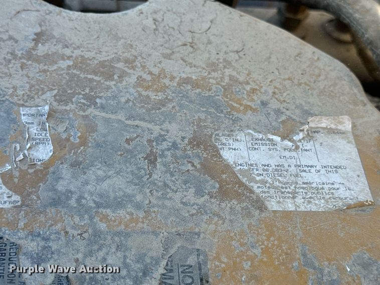 image for item DV1923 1995 Freightliner FLD112 semi truck