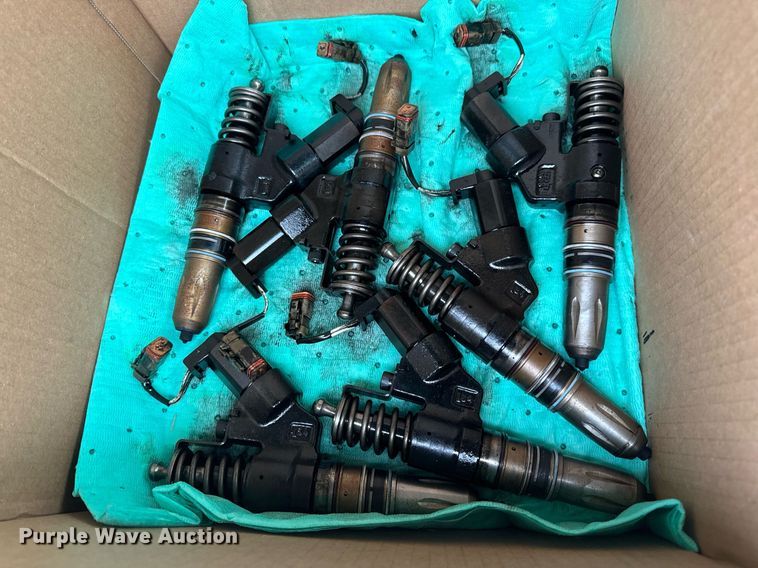 image for item DV1945 2006 International 8600 semi truck