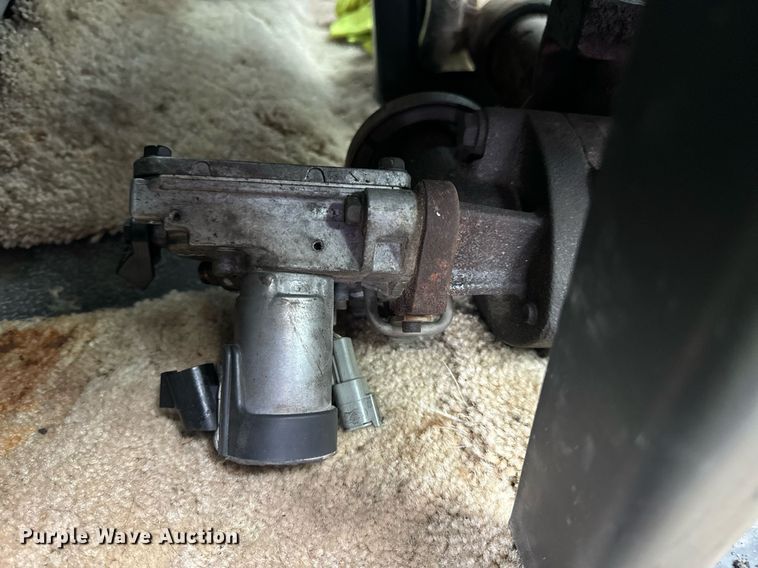 image for item DV1945 2006 International 8600 semi truck