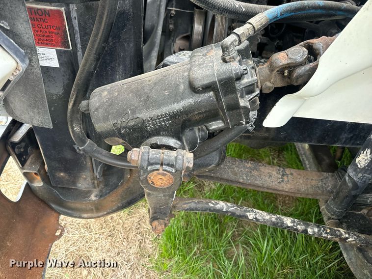 image for item DV1945 2006 International 8600 semi truck