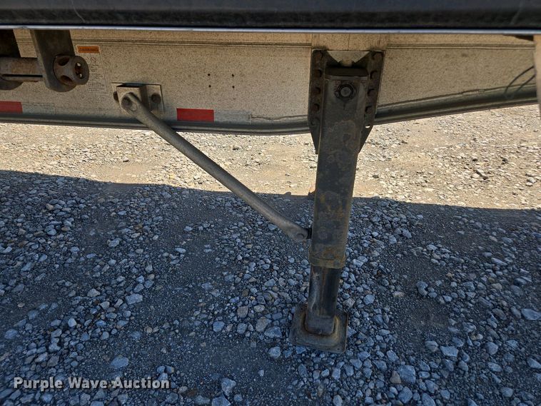 image for item DW1918 2015 East BST  flatbed trailer