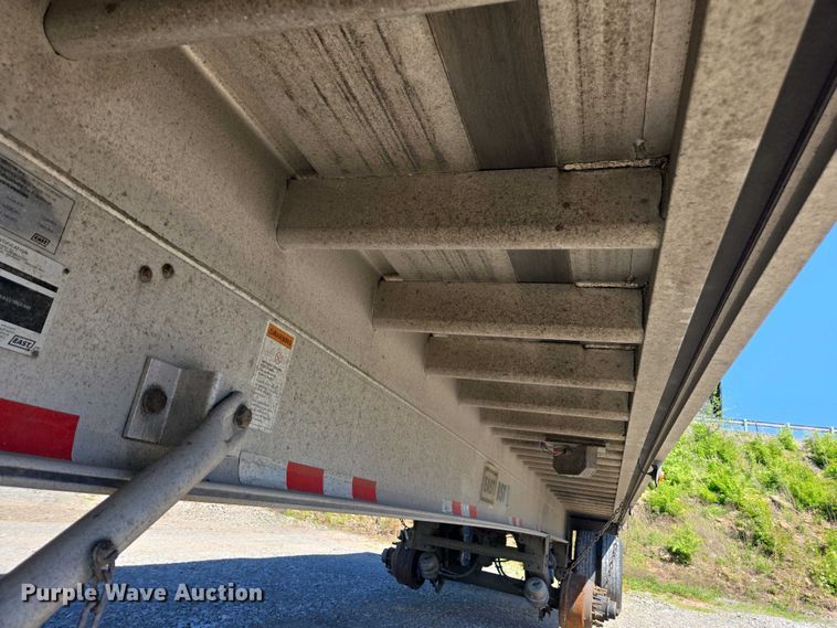 image for item DW1918 2015 East BST  flatbed trailer
