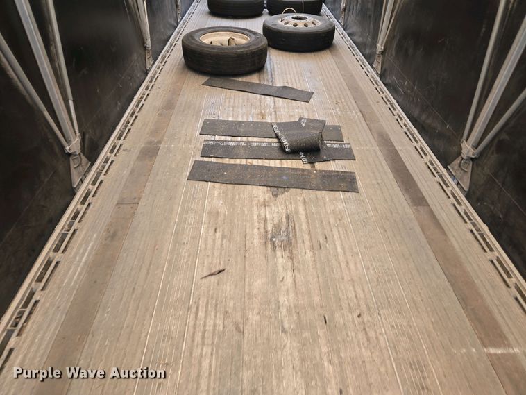 image for item DW1918 2015 East BST  flatbed trailer